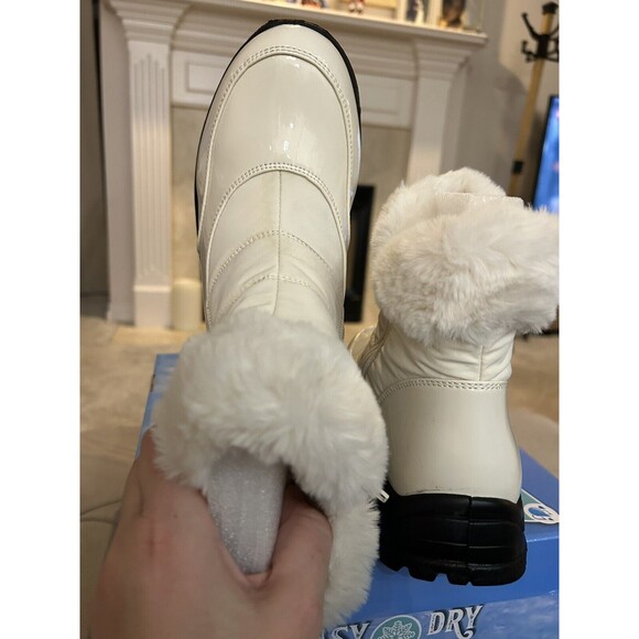 Easy Street Women Fur Cuff Winter Ankle Booties Frosty Size US 7M Winter White - Picture 9 of 10